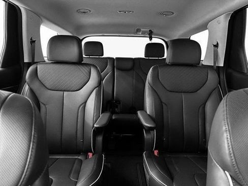 New 2025 Hyundai Palisade SEL image 16