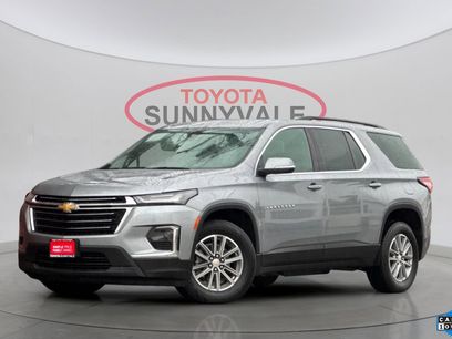 Used 2023 Chevrolet Traverse LT