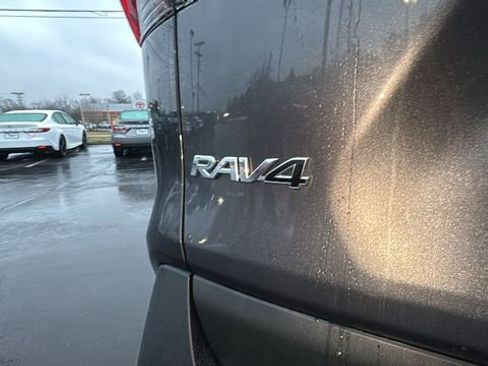Used 2024 Toyota RAV4 XLE image 35
