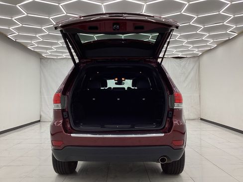 Used 2018 Jeep Grand Cherokee Limited AWD/4WD image 45