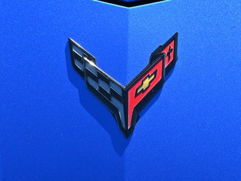 Used 2021 Chevrolet Corvette Stingray Premium Conv w/ Z51 Performance Package image 36