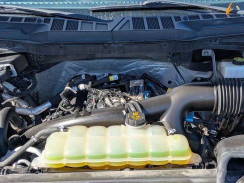 Used 2021 Ford F150 Lariat image 31