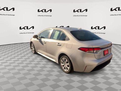 Used 2024 Toyota Corolla LE FWD image 7