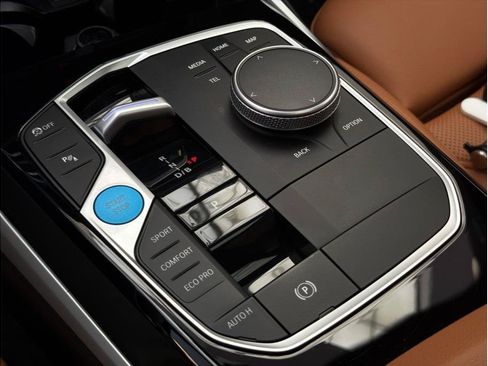 Used 2023 BMW i4 eDrive35 w/ Premium Package RWD image 16