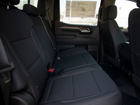 New 2026 Chevrolet Silverado 1500 LT w/ Z71 Off-Road Package AWD/4WD image 16