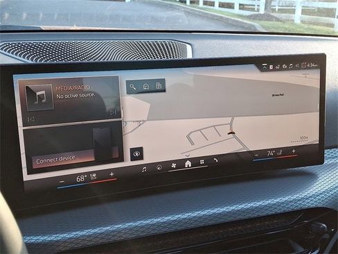 New 2026 BMW 330i xDrive Sedan w/ M Sport Package image 14