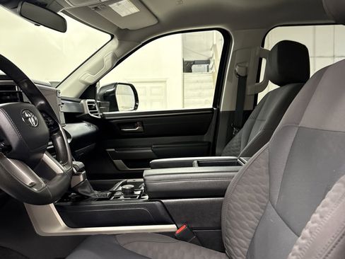 Used 2024 Toyota Tundra SR5 image 4