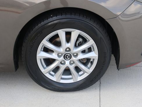 Used 2014 MAZDA MAZDA3 i Grand Touring image 8