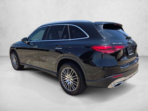 Certified 2026 Mercedes-Benz GLC 300 image 7
