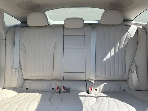 Used 2023 Mercedes-Benz EQS 450+ Sedan image 12