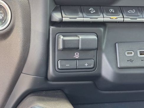 Used 2019 GMC Sierra 1500 SLT w/ SLT Convenience Package AWD/4WD image 27
