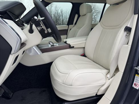 Certified 2025 Land Rover Range Rover SE AWD/4WD image 14