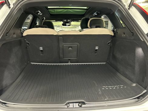 Used 2026 Volvo XC60 B5 Plus w/ Protection Package Premier AWD/4WD image 26