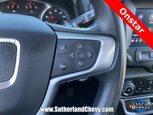 Used 2024 GMC Terrain SLE image 22