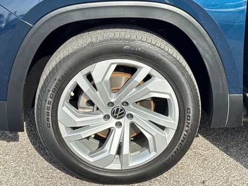 Used 2021 Volkswagen Atlas SE w/ Panoramic Sunroof Package image 23