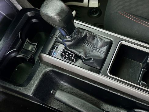 Used 2022 Toyota Tacoma SR5 image 30