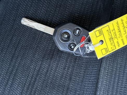 Used 2013 Subaru Legacy 2.5i Premium w/ All-Weather Pkg + Moonroof image 33