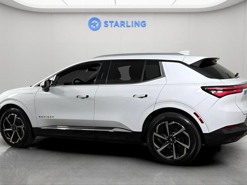 Used 2024 Chevrolet Equinox EV LT FWD image 5