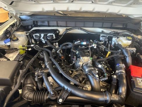 New 2025 Ford Bronco Badlands w/ Sasquatch Package image 30