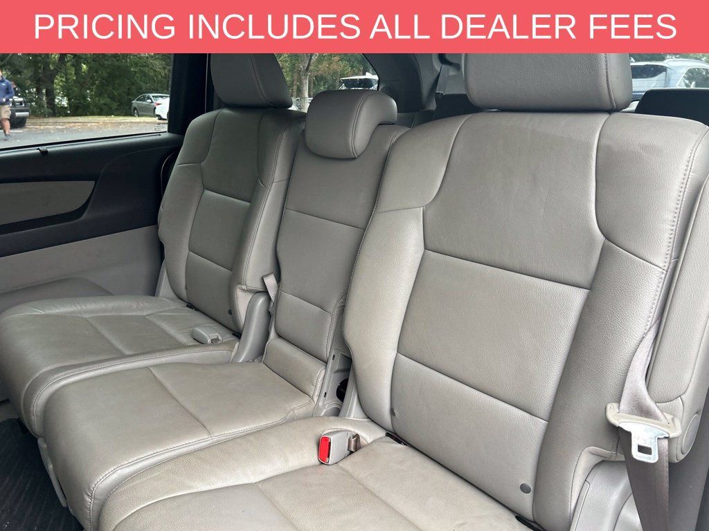 Used 2016 Honda Odyssey Touring Elite image 16