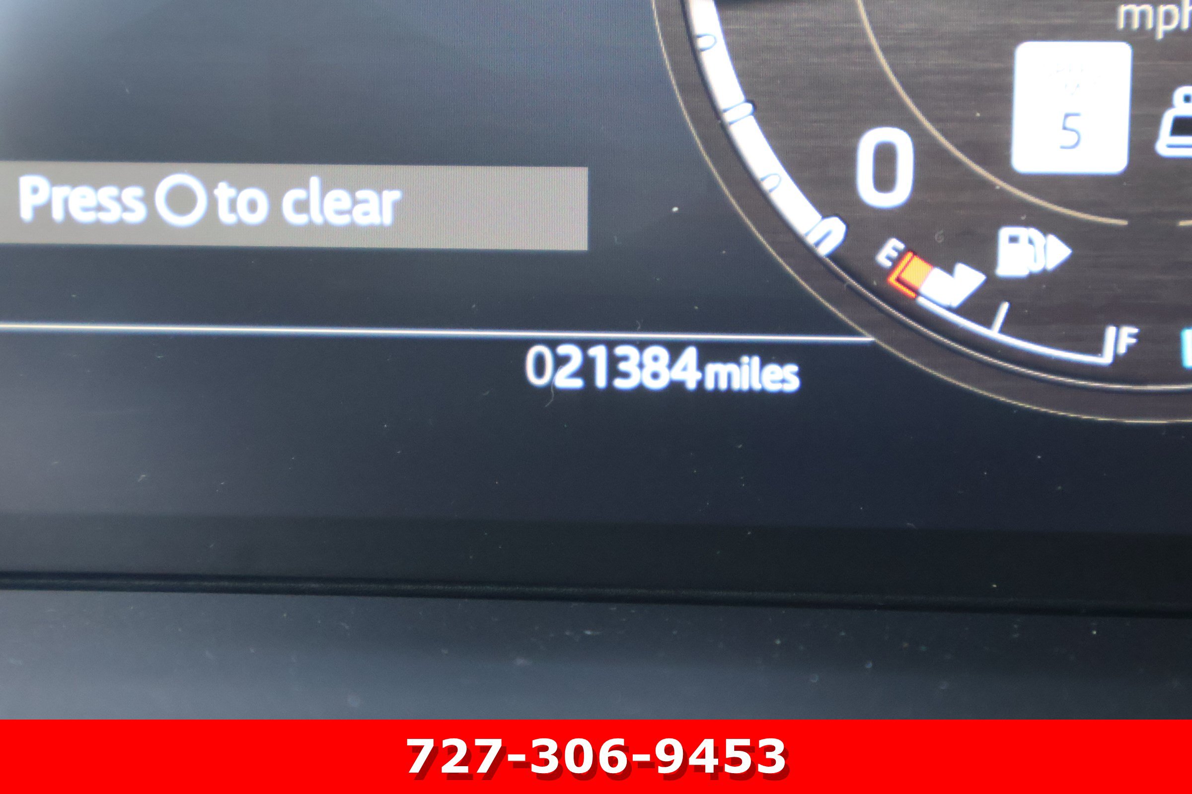 Used 2024 Land Rover Defender 110 X AWD/4WD image 26