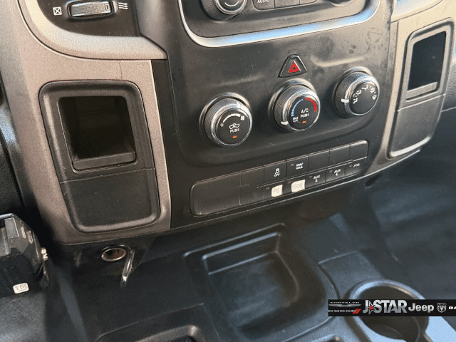 Used 2016 RAM 5500 Tradesman w/ Payload Upgrade Package AWD/4WD image 16