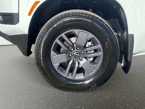 New 2026 Nissan Frontier S image 9