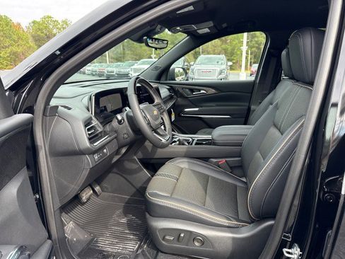 New 2026 Chevrolet Traverse High Country w/ LPO, Floor Liner Package image 21