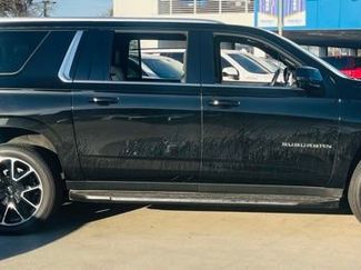 Used 2023 Chevrolet Suburban LT w/ LT Signature Package video 2