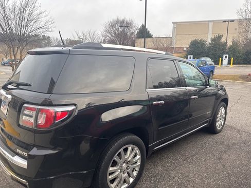 Used 2016 GMC Acadia Denali image 4