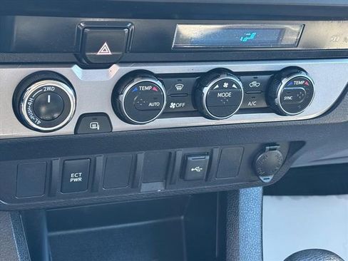 Used 2023 Toyota Tacoma SR image 16