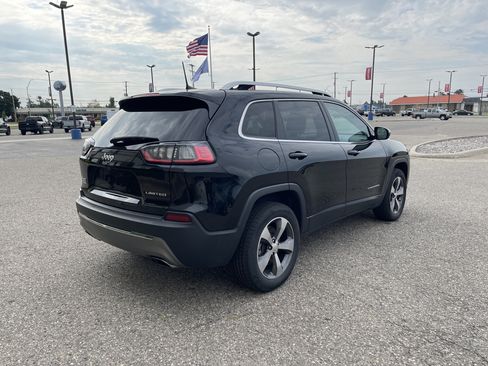 Used 2020 Jeep Cherokee Limited AWD/4WD image 4