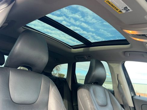 Used 2015 Volvo XC60 T5 image 14