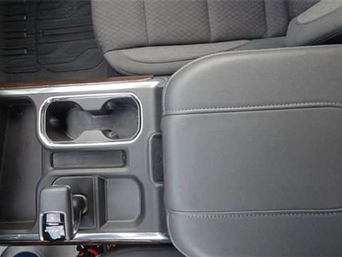 New 2026 GMC Sierra 1500 Elevation image 39