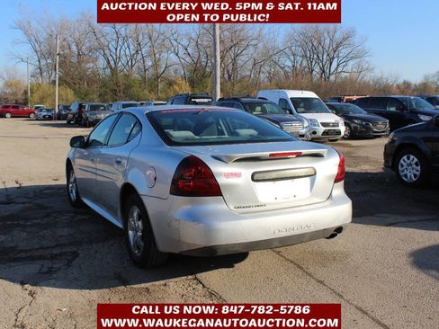 Used 2005 Pontiac Grand Prix w/ Drivers Plus Package image 6