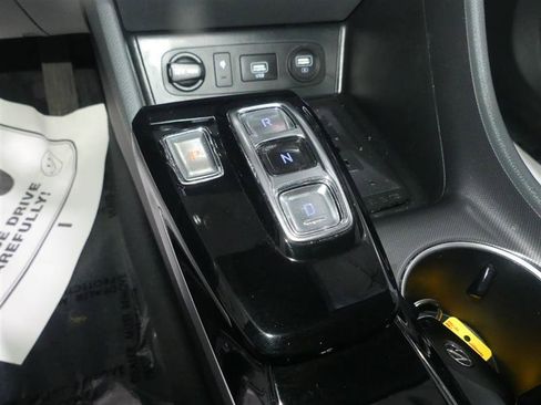 Used 2022 Hyundai Sonata SEL w/ Convenience Package FWD image 39