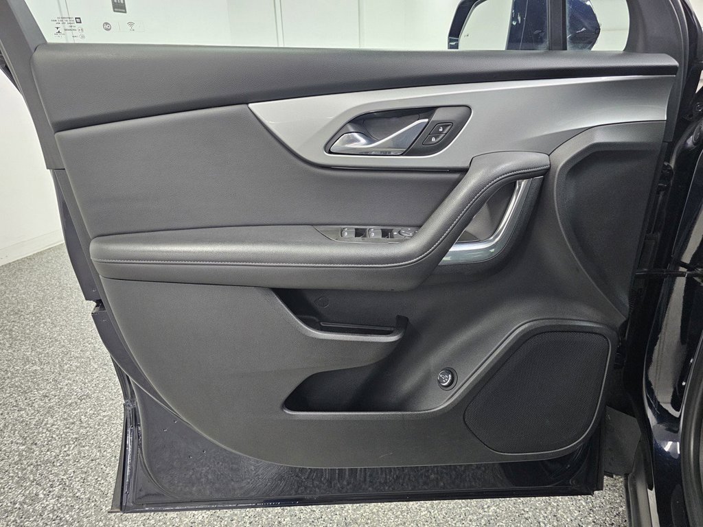 Used 2020 Chevrolet Blazer LT FWD image 14