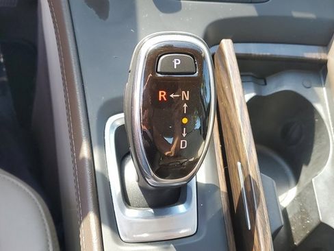 Used 2018 Buick LaCrosse Essence image 31