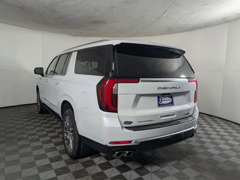 New 2026 GMC Yukon XL Denali w/ Denali Reserve Package image 4