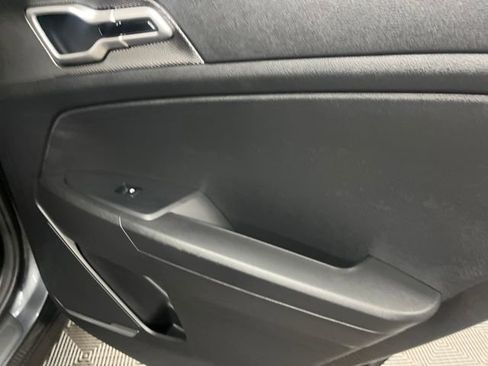 Certified 2024 Kia Sportage LX image 29