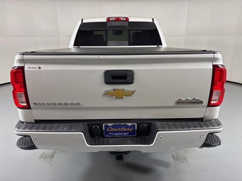 Used 2017 Chevrolet Silverado 1500 High Country image 8