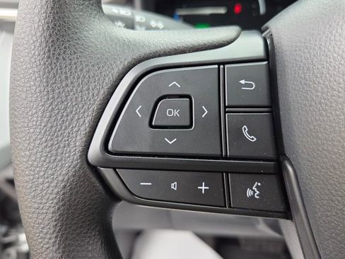 New 2025 Toyota Sienna LE image 24