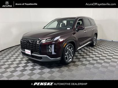 Used 2023 Hyundai Palisade Limited w/ Winter Package