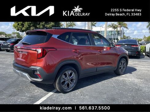 Used 2024 Kia Seltos S image 3