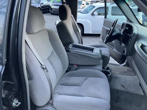 Used 2005 Chevrolet Tahoe LS image 22