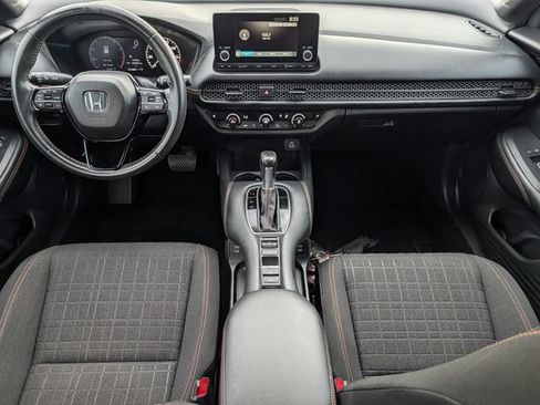 Used 2024 Honda HR-V Sport image 11