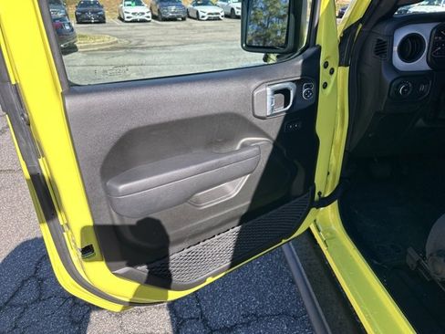 Used 2024 Jeep Wrangler Sport S image 10