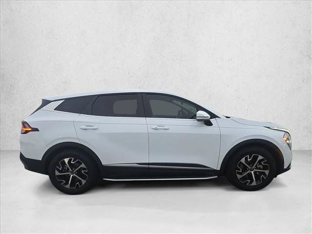 Used 2023 Kia Sportage EX FWD image 4