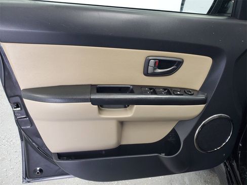 Used 2011 Kia Soul ! image 8