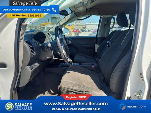 Used 2019 Nissan Frontier PRO-4X AWD/4WD image 9